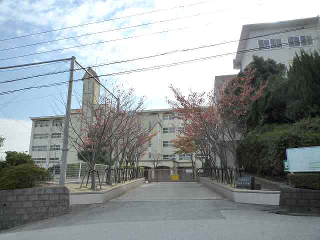 ��ˎs���w�Z�A�w�Z��A��ˎs�� ��ˑ�ꒆ�w�Z,�m��w�E�ʐ^1