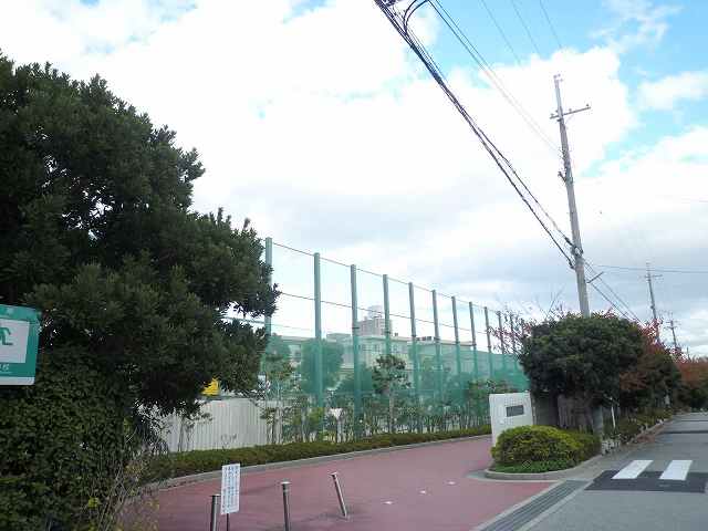 ��ˎs���w�Z�A�w�Z��A��ˎs�� �����u���w�Z�A�t����w�E�ʐ^3