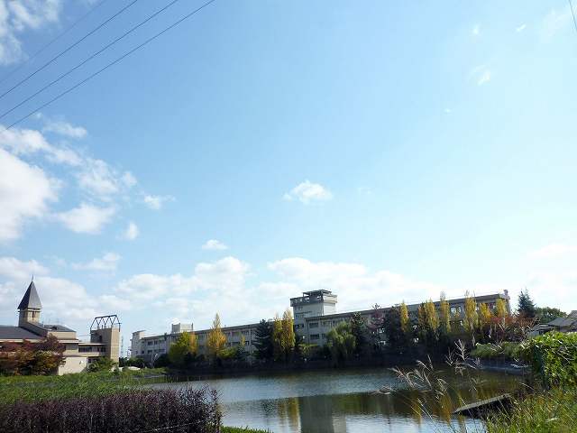 ��ˎs���w�Z�A�w�Z��A��ˎs�� �����쏬�w�Z�A�R�{�w�E�ʐ^2