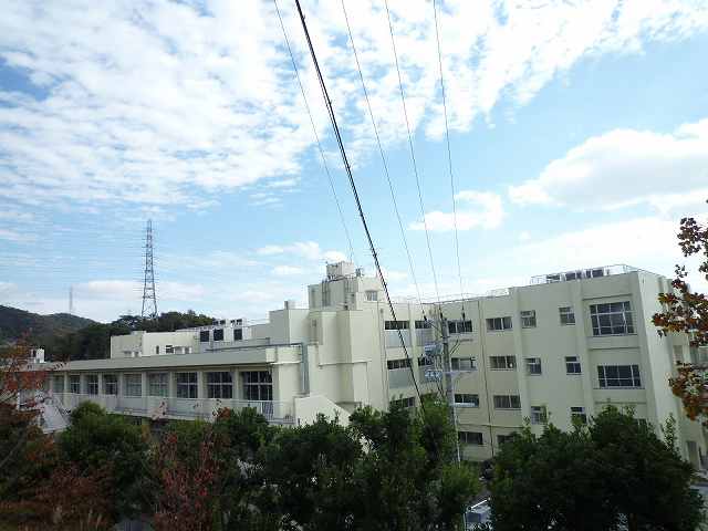 ��ˎs���w�Z�A�w�Z��A��ˎs�� ���R�܌��䒆�w�Z�A���R�ω��w�E�ʐ^2