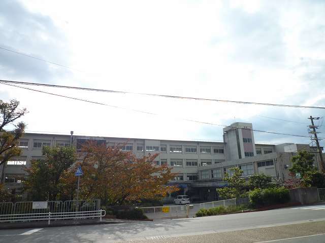 ��ˎs���w�Z�A�w�Z��A��ˎs�� ��˒��w�Z�A�t����w�E�ʐ^3